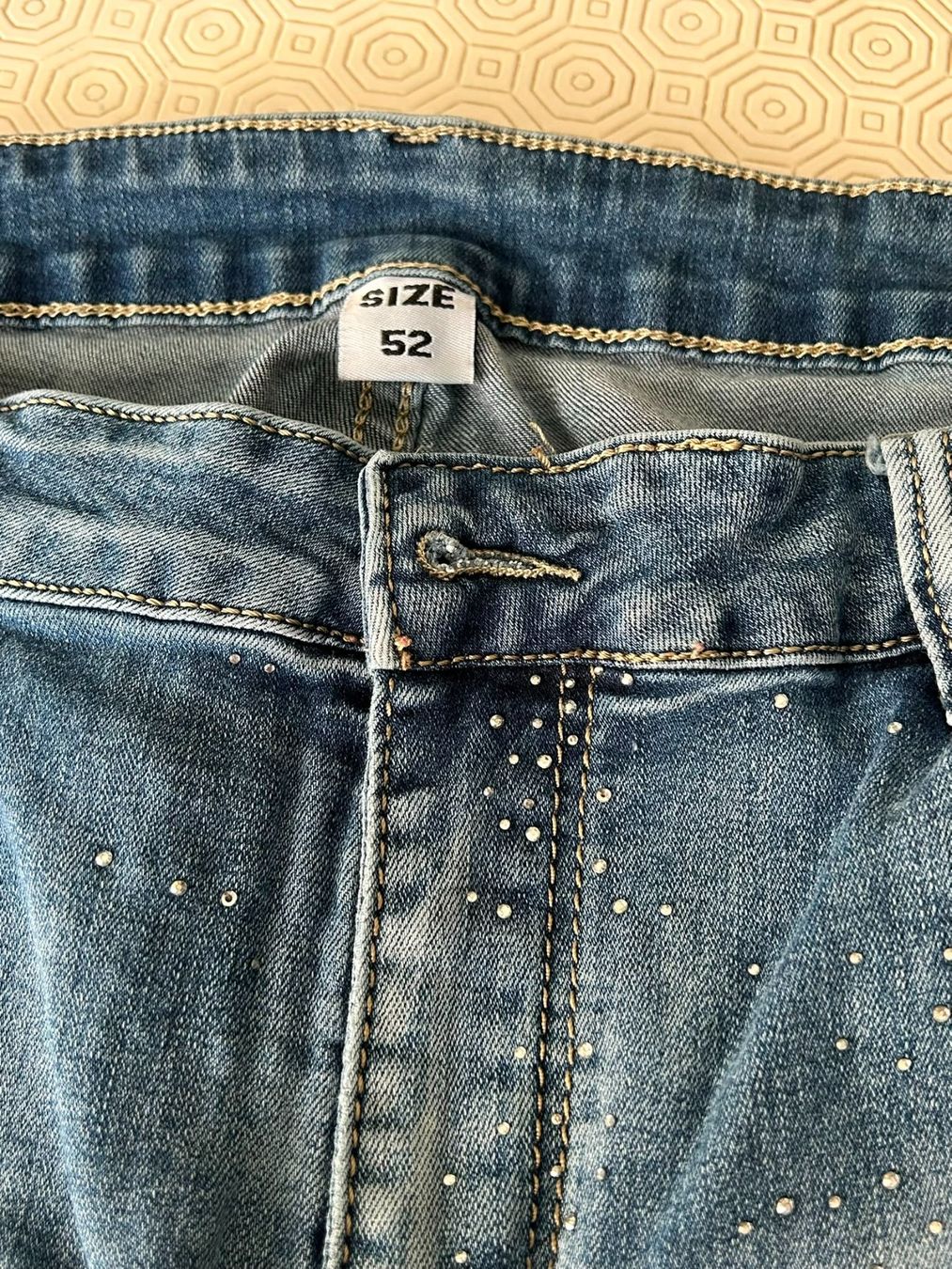 Jeans: Jeans donna tg.52 – Usato da Melano venduto da H-Sara 2