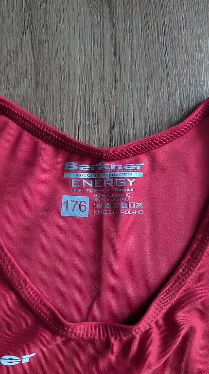 Leibchen & Hosen: Berkner - Ringertrikot / Einteiler - Gr. 176 - rot - NEU – Neu und originalverpackt aus Unterendingen von soern2000 2