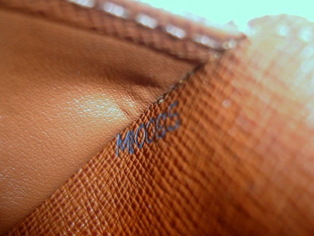Louis Vuitton Portafogli: LOUIS VUITTON Brieftasche – Usato da Stehrenberg venduto da AB-C 6