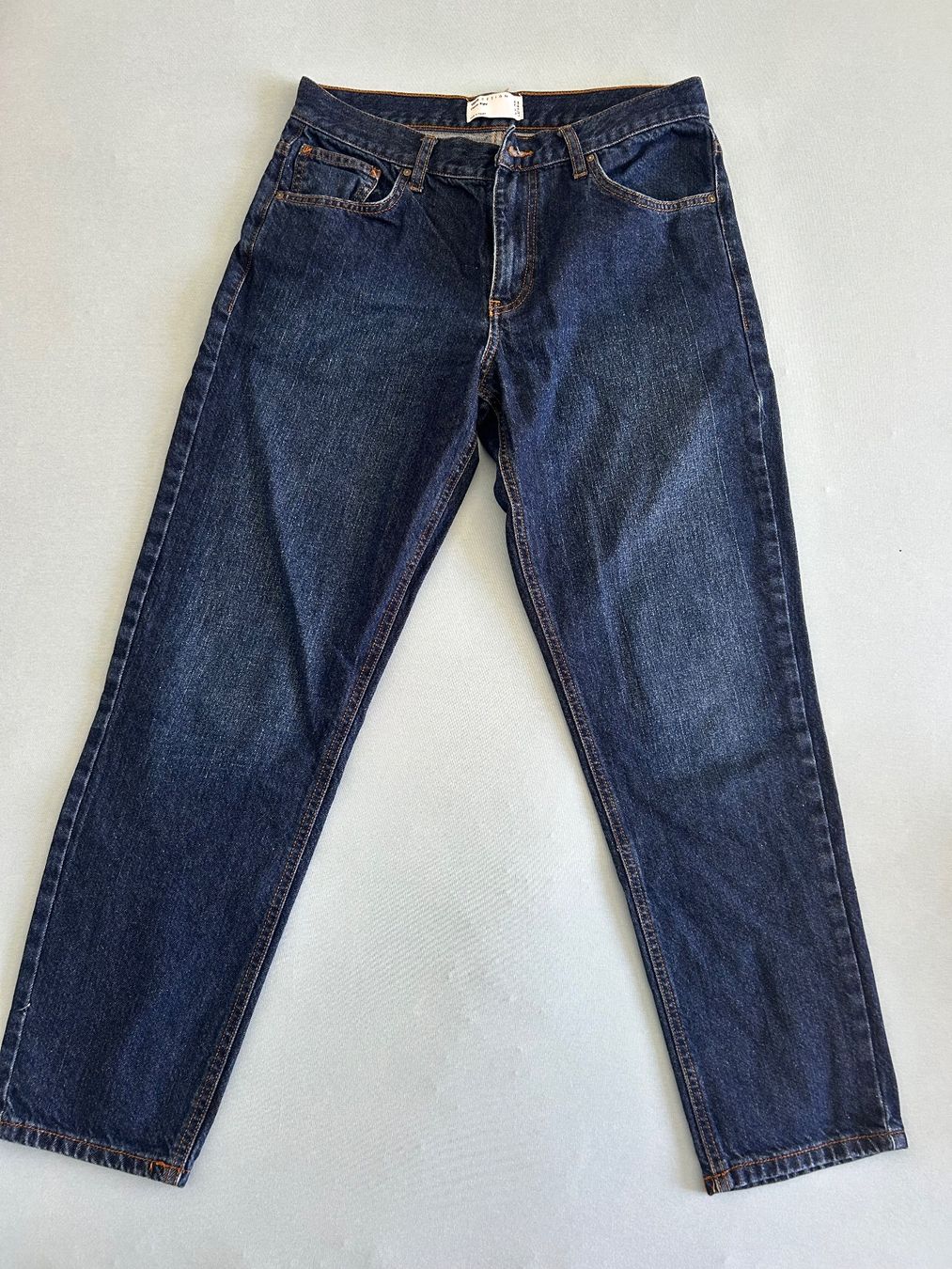 Asos Jeans: Tapered Jeans dark wash blue – Usato da Bülach venduto da 01s_7n8l 2