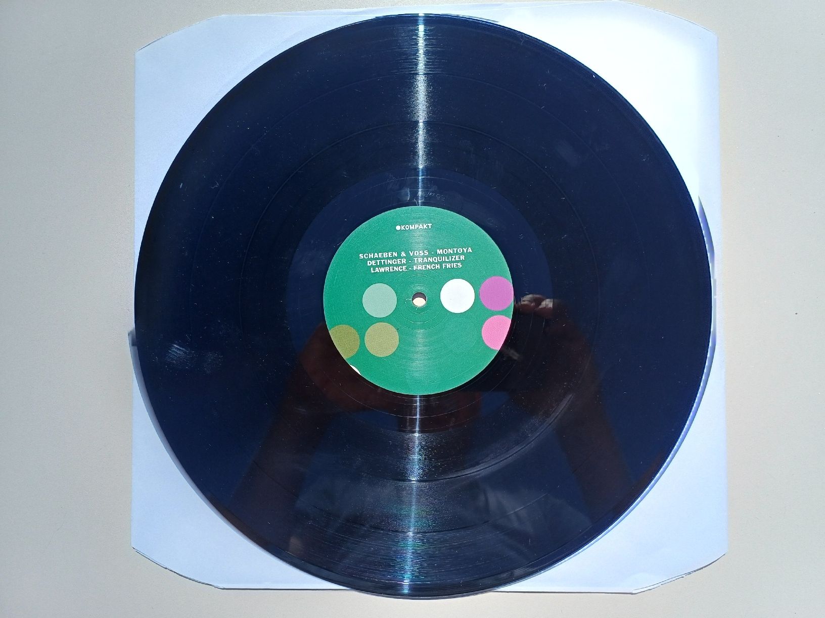 Schallplatten: KOMPAKT "Total 3" LPx2 – Neu (gemäss Beschreibung) aus Begnins von Drastic-Sound 4