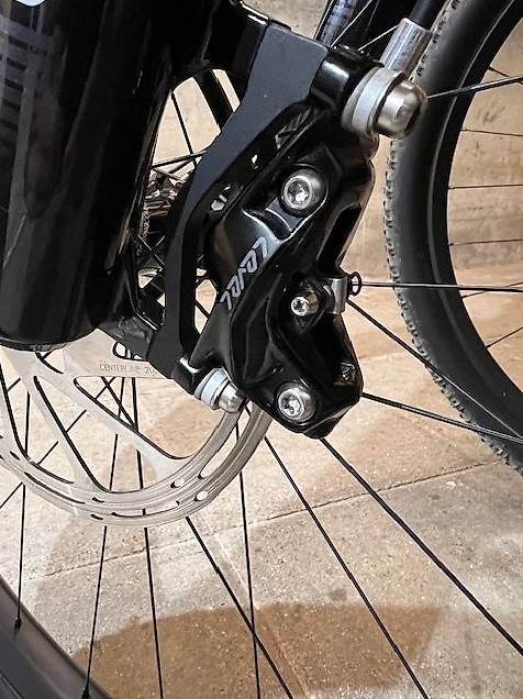 Sram Pezzi di ricambio: Sram Level Silver Stealth 4-Kolben Komplett Bremsanlage – Usato da Bubikon venduto da Waldgeist75 3