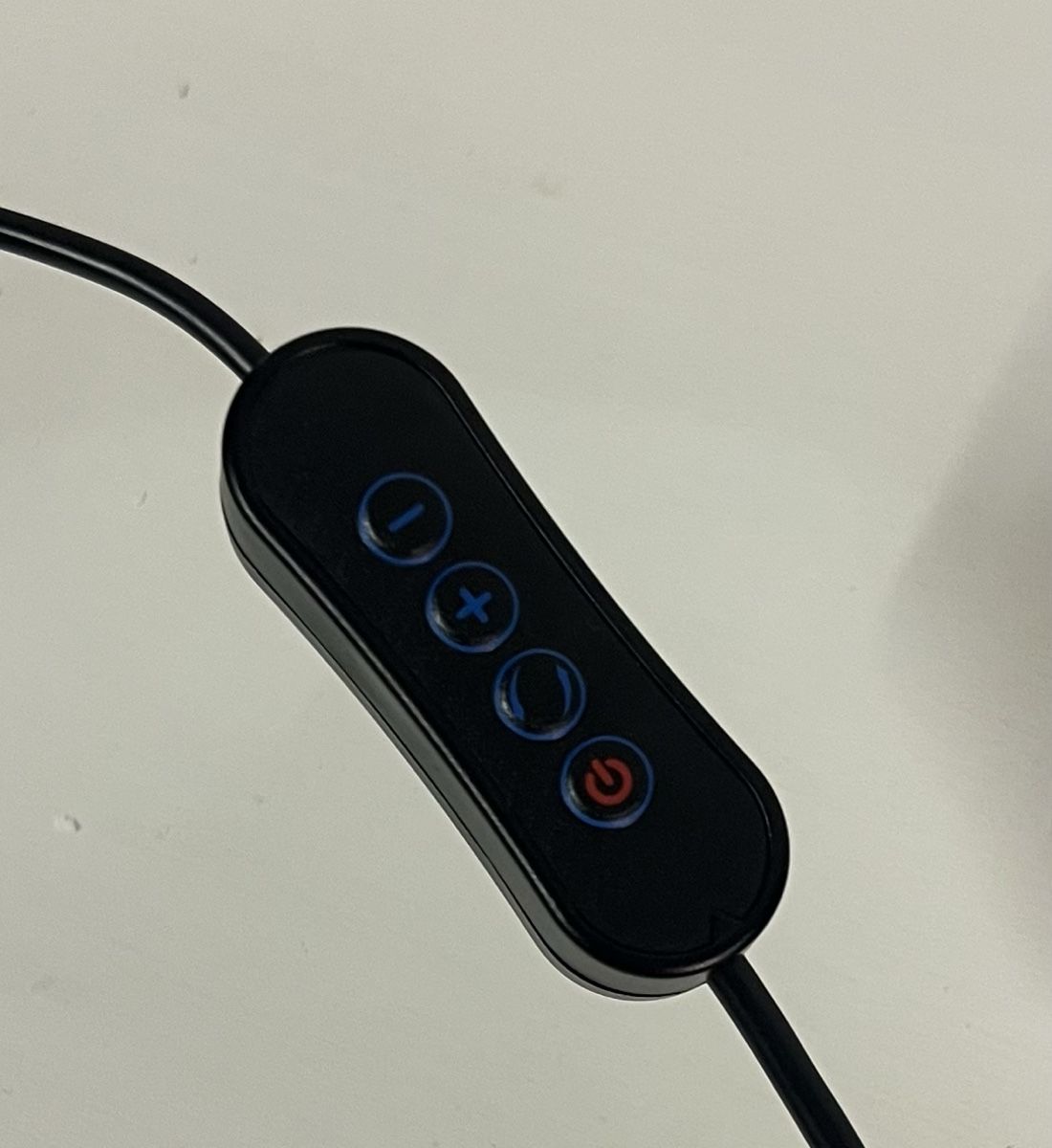Ikea Staffe: Ringleuchte mit Mobiltelefonhalter – Usato da Gunzgen venduto da lea_wy8h 1