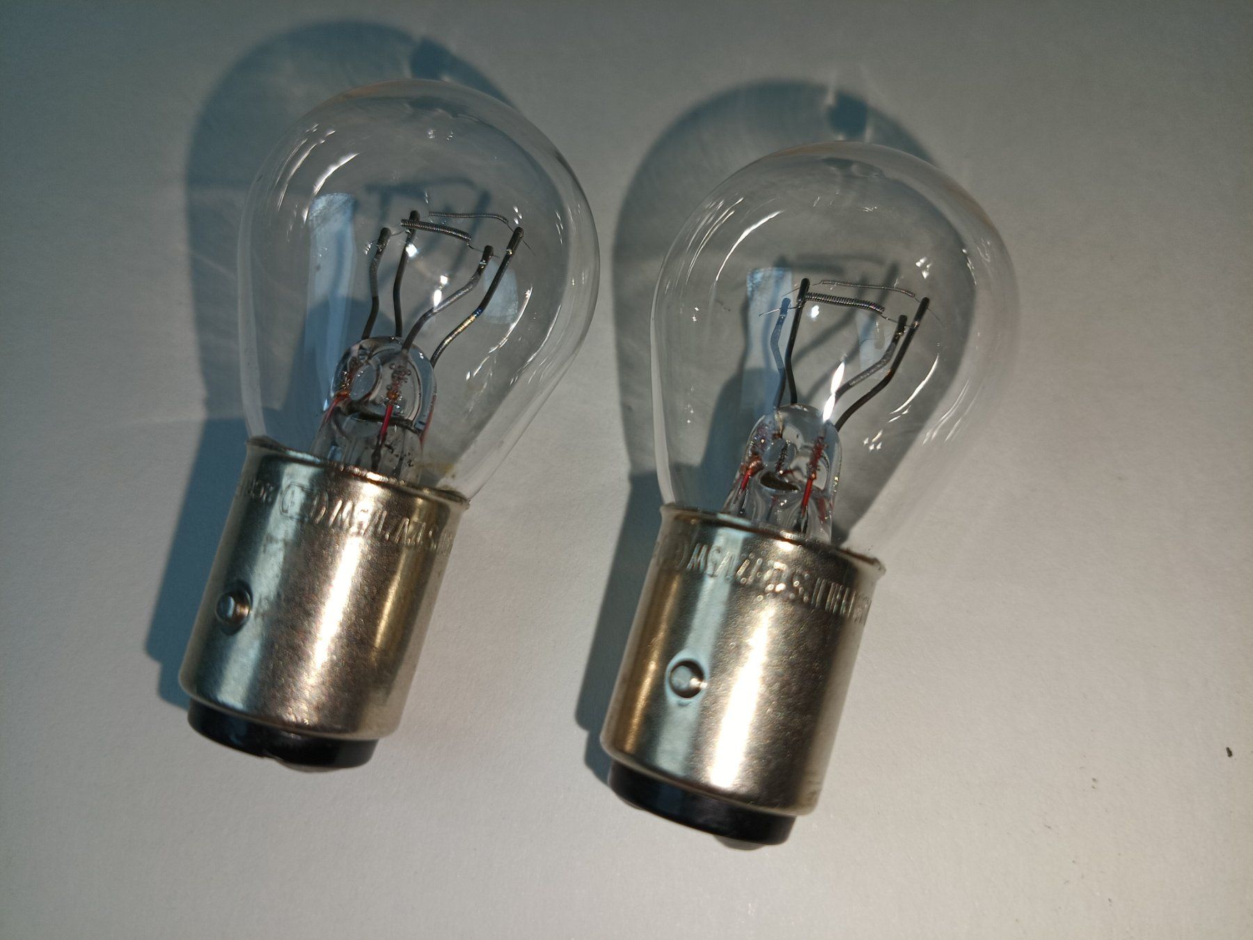 Tutti pezzi di ricambio auto: Oldtimer Auto / Töff Ersatz Glühlampen 6 Stück – Difettoso da Winterthur venduto da Sacramons 4