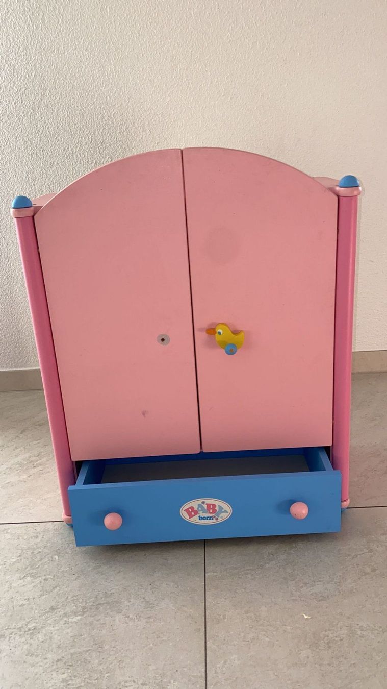 Puppen: Schrank von Baby Born – Gebraucht aus Dagmersellen von Arcticsnow2017 2