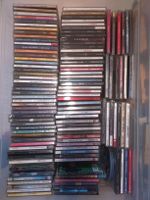 Lot de CD divers+ cases