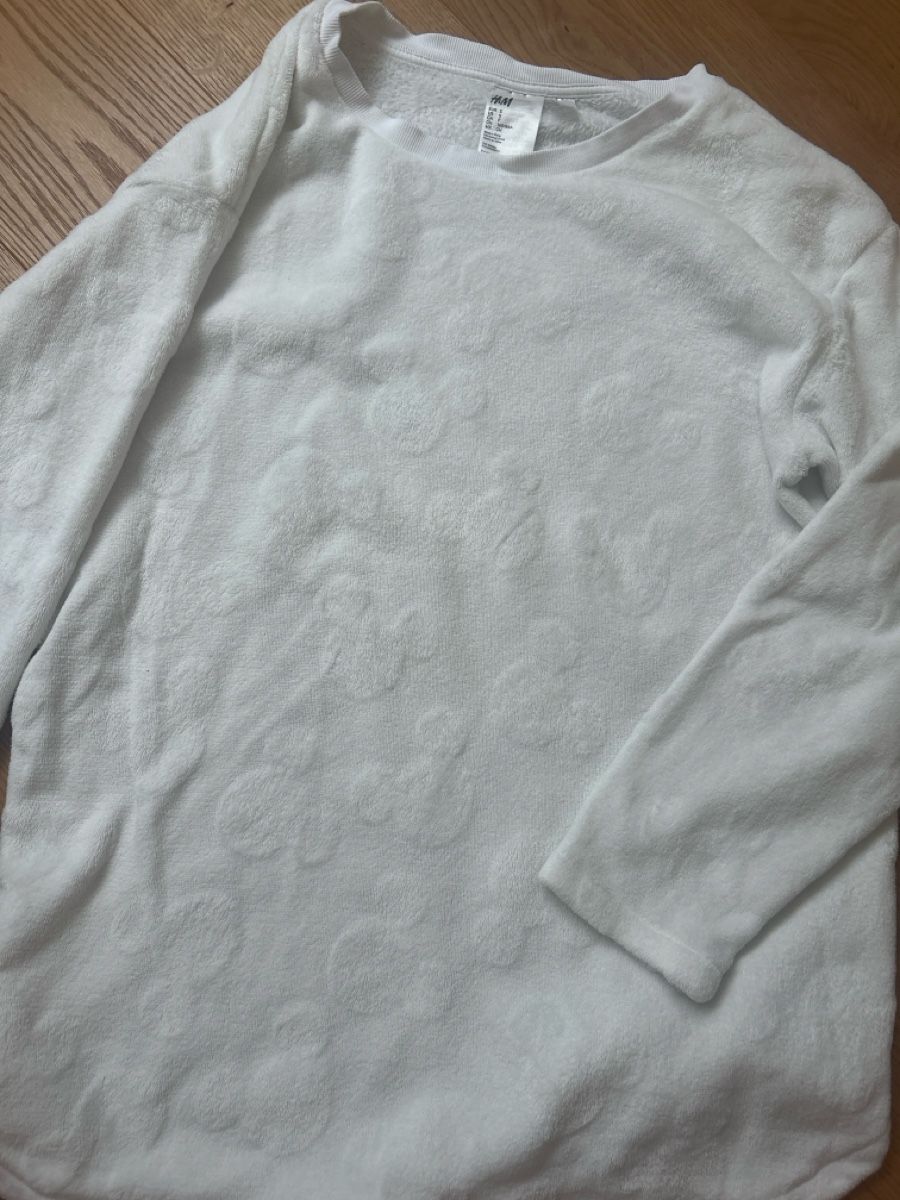 H&M Pullover & Sweatshirts: Flauschiger Pullover H&M Gr.S – Gebraucht aus Fraubrunnen von alne777