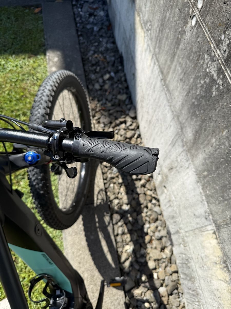 Specialized Biciclette: Specialized E-Mountainbike, Akku defekt – Difettoso da Baar venduto da vartam 2