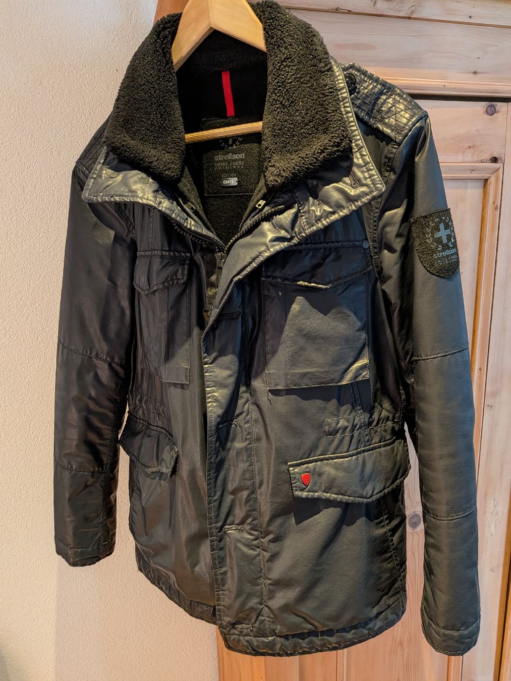 Strellson Jacken: Strellson Cross Jacke mit Sackmesser – Gebraucht aus Schwarzenbach SG von Zwenke09