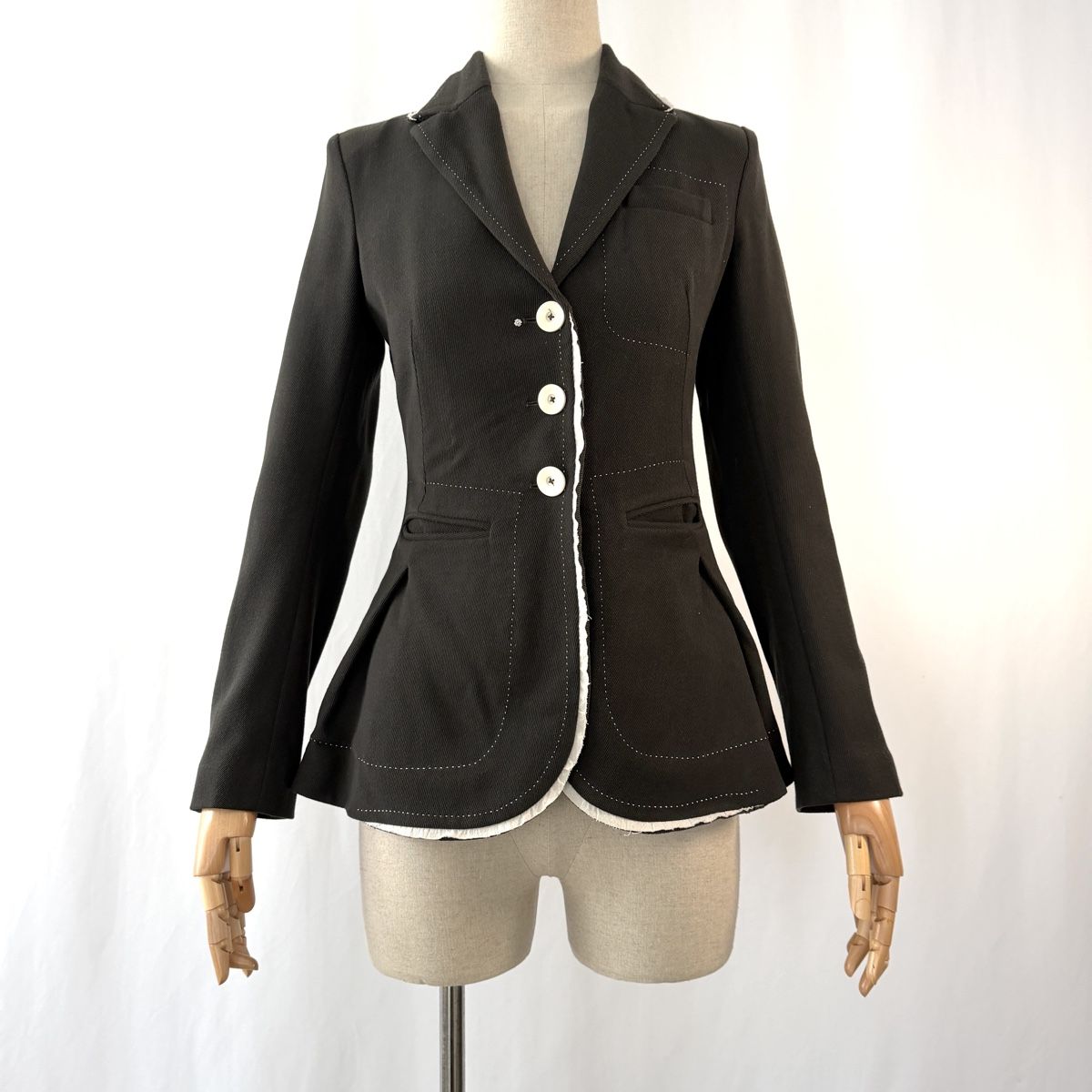 High Giacche: HIGH Everyday Couture Wool Jacket – Nuovo (secondo la descrizione) da Emmen venduto da AVVIIVVA_Store