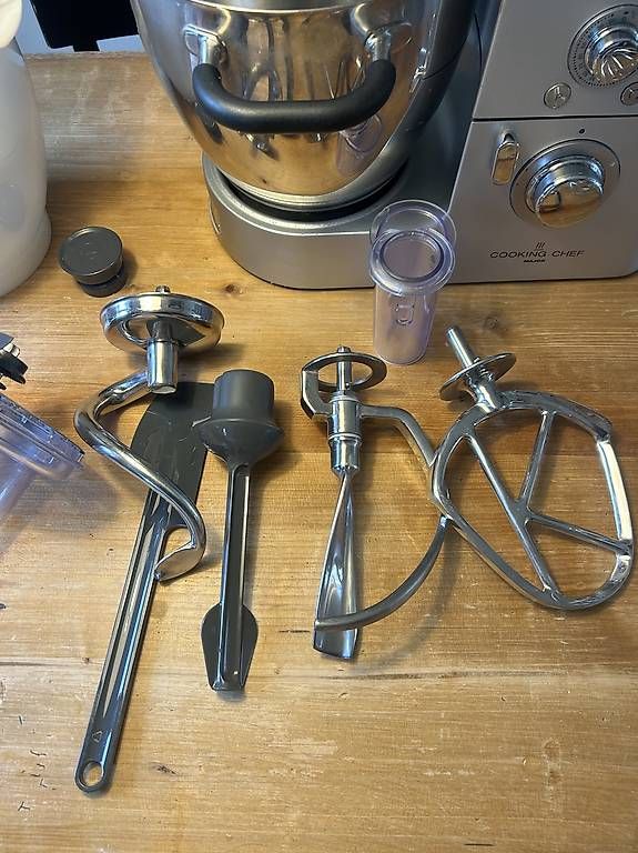 Elettrodomestici da cucina: Kenwood KM094 – Usato da zürich venduto da Gnocchettisardi 2