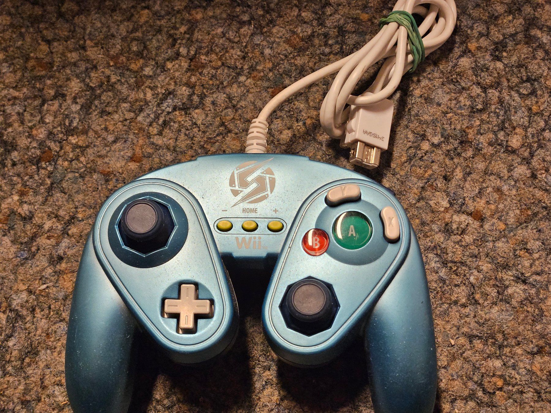 Controller: Originaler Samus Wii Fight Pad Controller – Usato da Hindelbank venduto da GameBoy1981