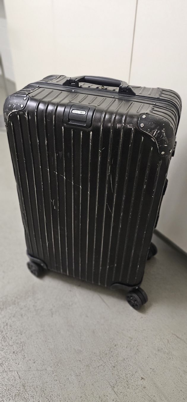 Rimowa Valigie: Rimowa Stealth E- Tag Aluminium – Usato da Riedikon venduto da Winter21.