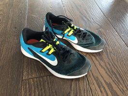 Turnschuhe Jungen Nike Gr. 38.5