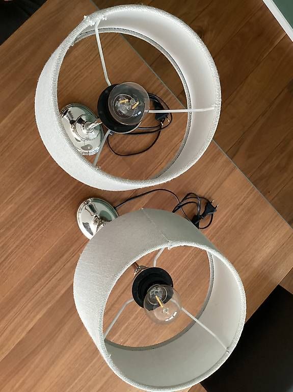 Lampade: Tischlampen Set – Usato da Dachsen venduto da Achohberg 2
