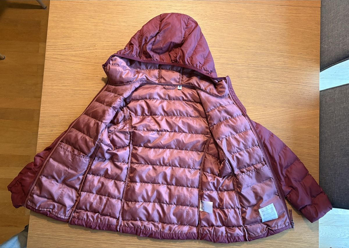 Uniqlo Jacken & Mäntel: Uniqlo Girls Winter Puffer Jacket – Gebraucht aus Basel von mon_7pfq 2