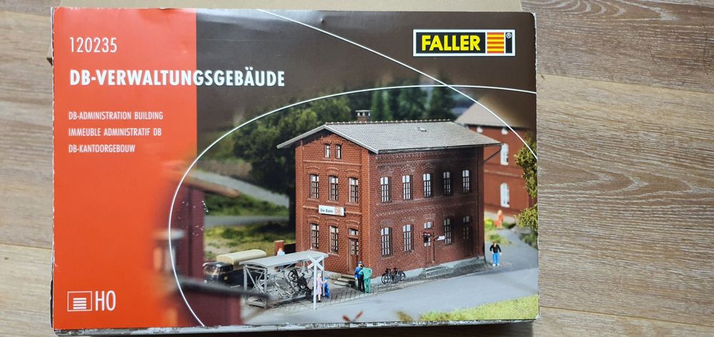 Faller H0 DB Administratiegebouw 191828