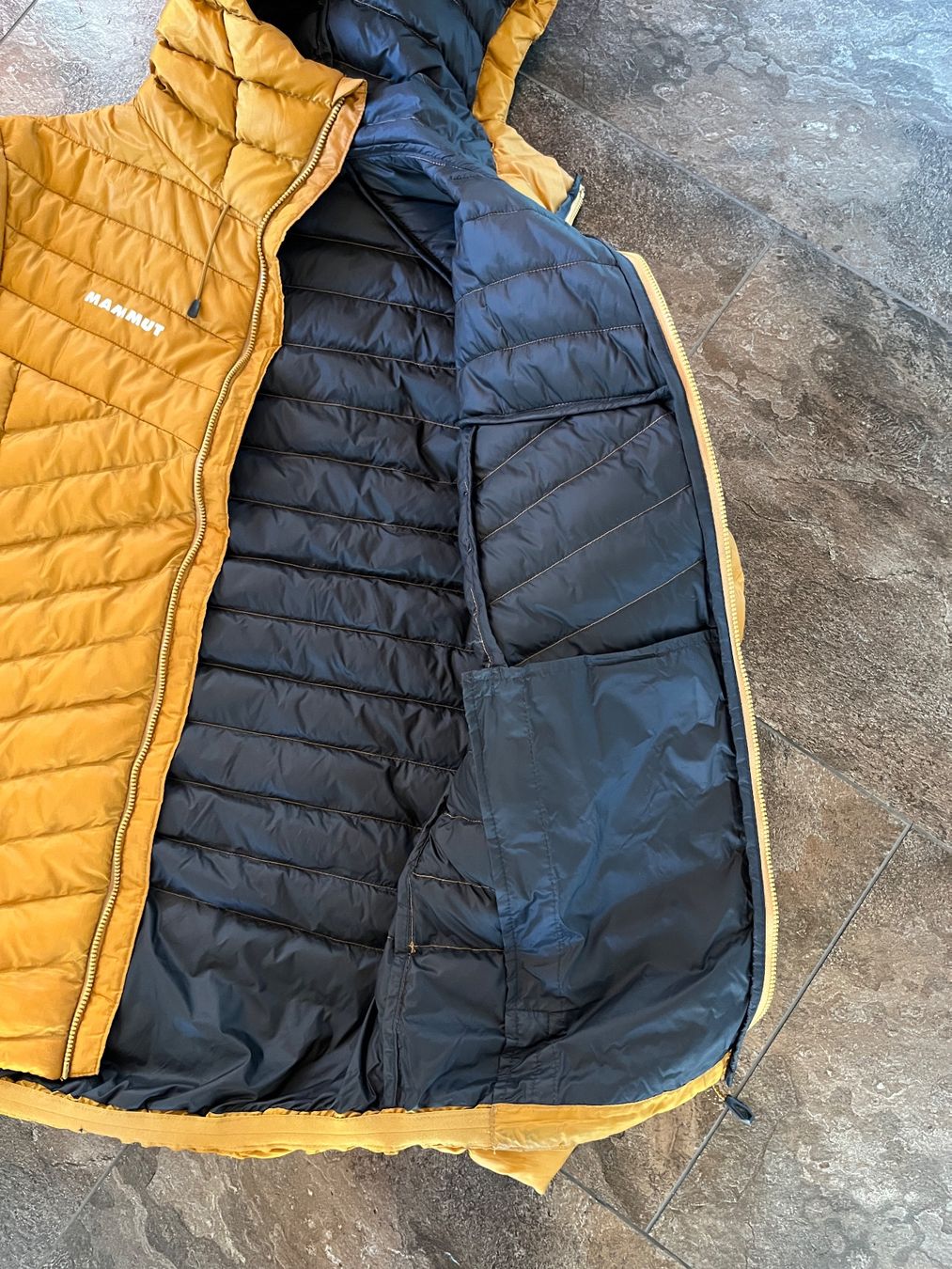 Mammut Giacche: Mammut Herren Jacke – Usato da Brienz BE venduto da zesi213 3