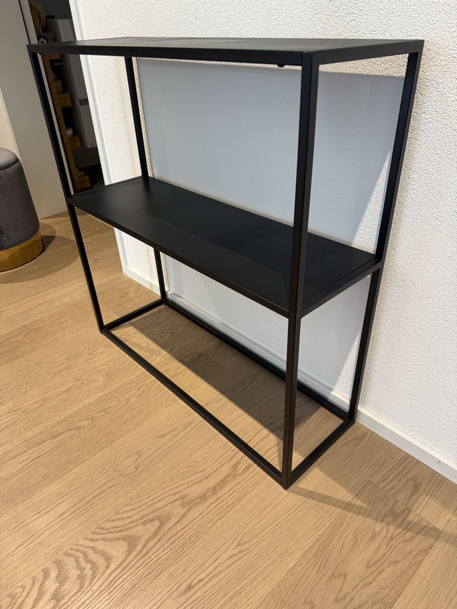 Tables: Konsolentisch Schwarz – D'occasion à Dietlikon par DIVO