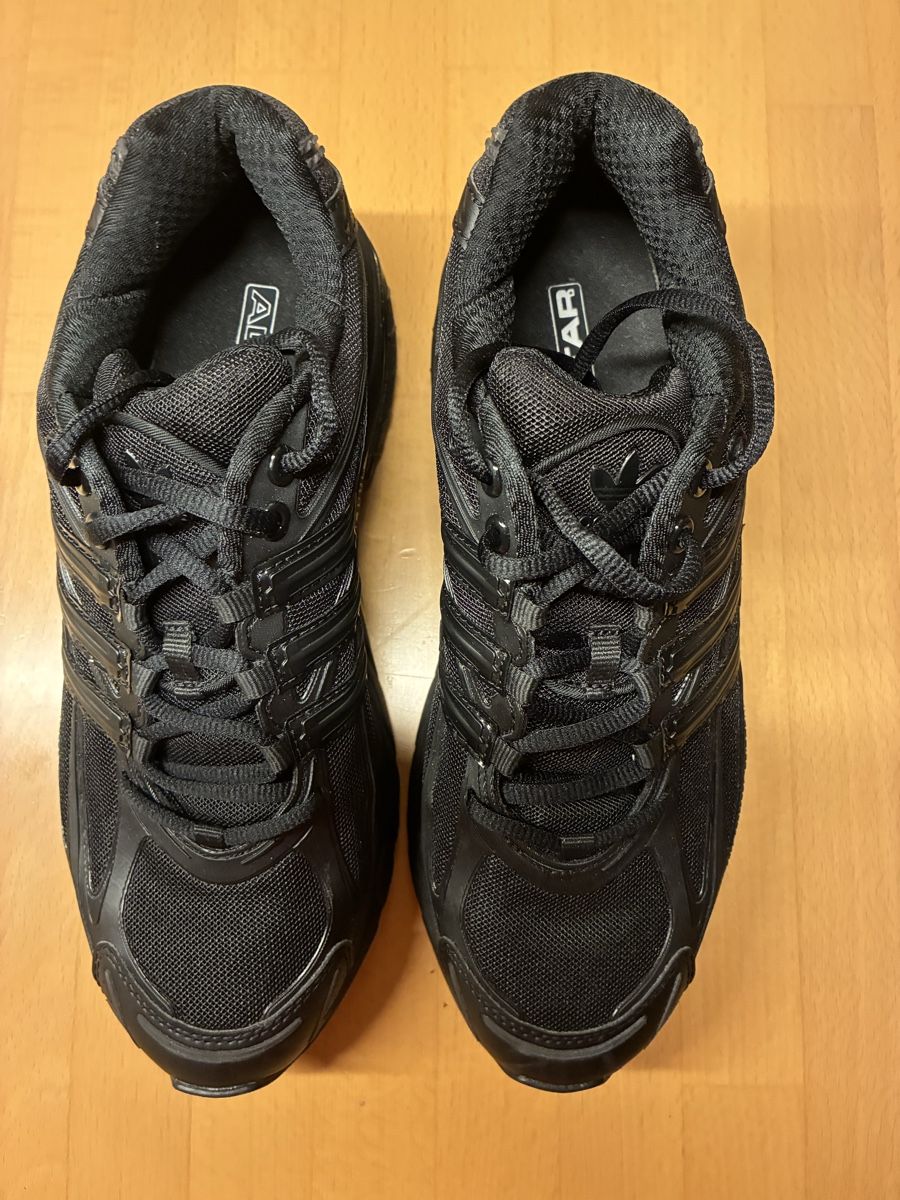 Adidas Scarpe da uomo: Adidas Adistar Cushion Grösse 41 1/3 – Nuovo (secondo la descrizione) da Goldach venduto da het_vp7q 2