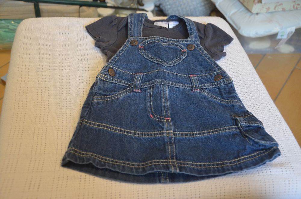 TAILLE 80 JOLIER ROBE JEANS 1