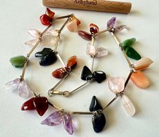 Unikat Edelsteinkette schwebendes Farbenspiel aus Naturstein