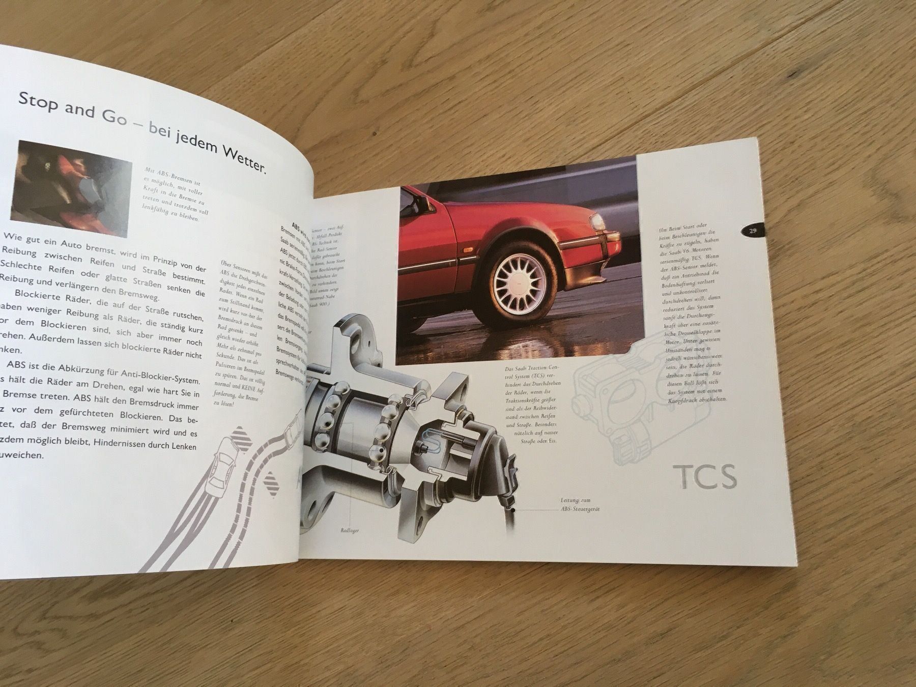 Libri: SAAB Buch Form & Funktion – Nuovo e nell'imballaggio originale da Bauma venduto da haelge01 5