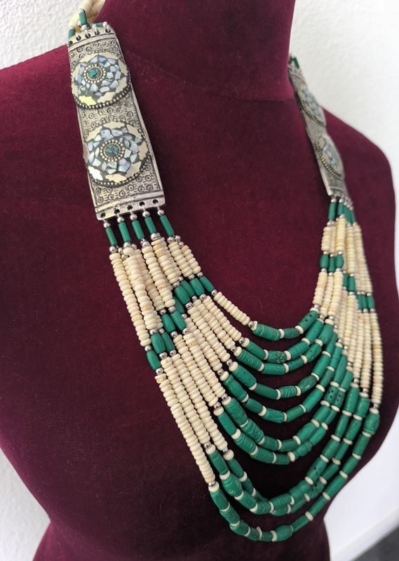 Catenine: Statement-Halskette im Boho- und Ethno-Stil – Usato da Rüti ZH venduto da Restwert_Rueti_ZH 2