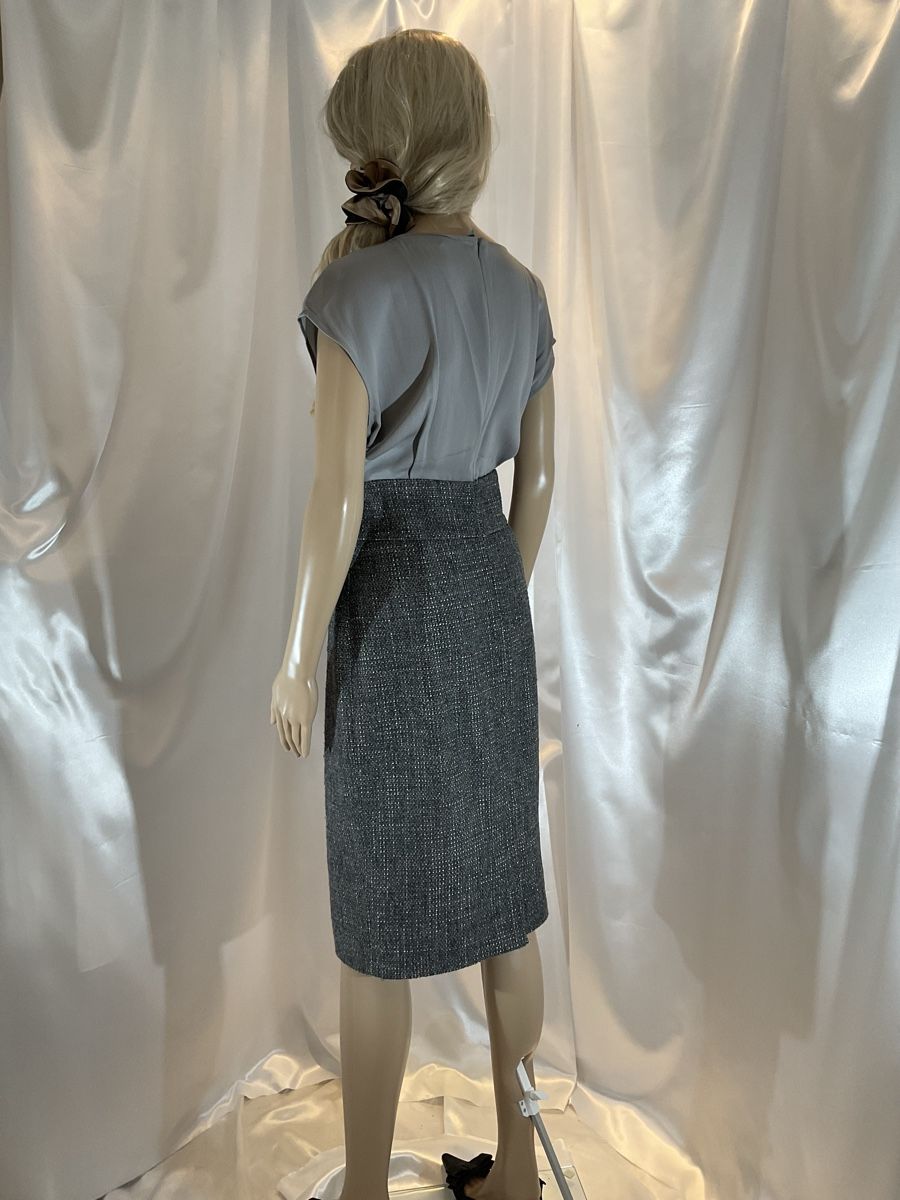 Costumi: MaxMara DeuxPiece in hellgrau in Grösse 38. – Usato da Mariastein venduto da u_n_6s5w 5