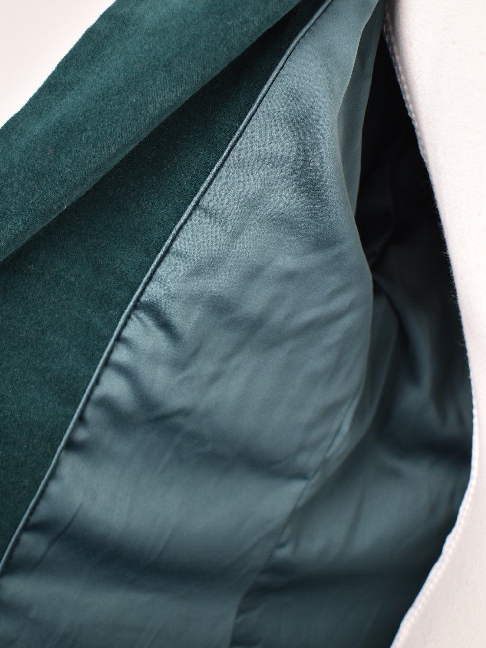 Maddison Giacche: Maddison Blazer, Samtoptik, petrol, Gr.42 – Usato da Nürensdorf venduto da 2ND_STORY 3
