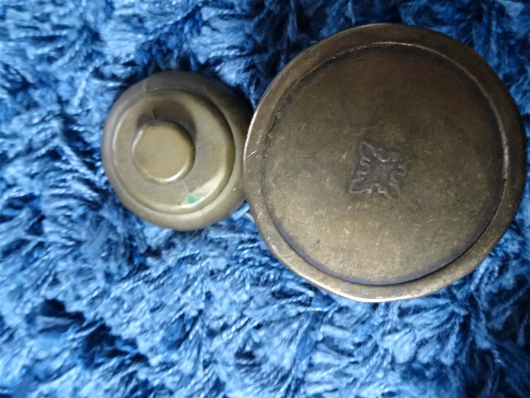 Salvadanai: massive runde hohe Bronzedose m. Deckel – Usato da Lupfig venduto da Buerkli20 3