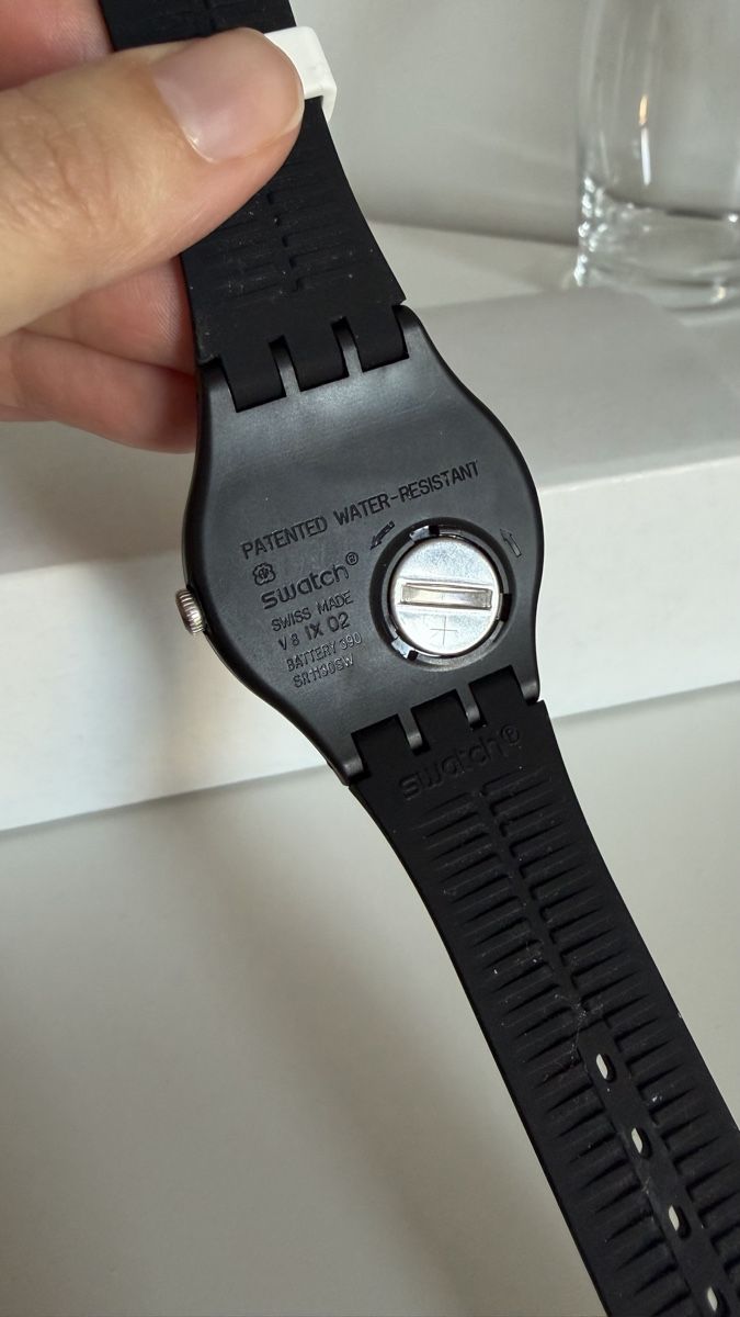 Swatch Orologi: Swatch Out watch – Nuovo (secondo la descrizione) da Paradiso venduto da viorea 5