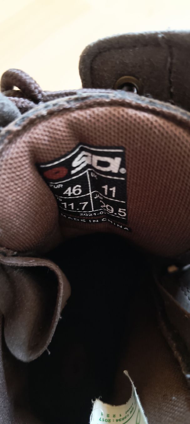Chaussures hommes: Motorrad Schuhe gr.46 denver – D'occasion à schaffhausen par walu 2