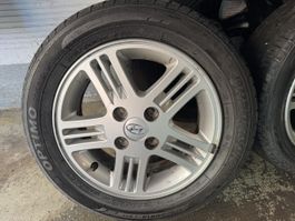 Hyundai i10 Kompletträder 175 /60R14 ab2008 (529100X200)