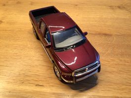 Modellauto Dodge RAM 1500