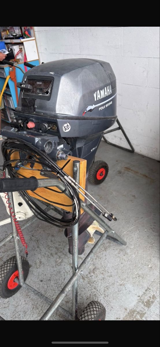 Yamaha Motori: Aussenbordmotor Yamaha 8 ps ab 1.- – Usato da Lengnau BE venduto da riz007 3
