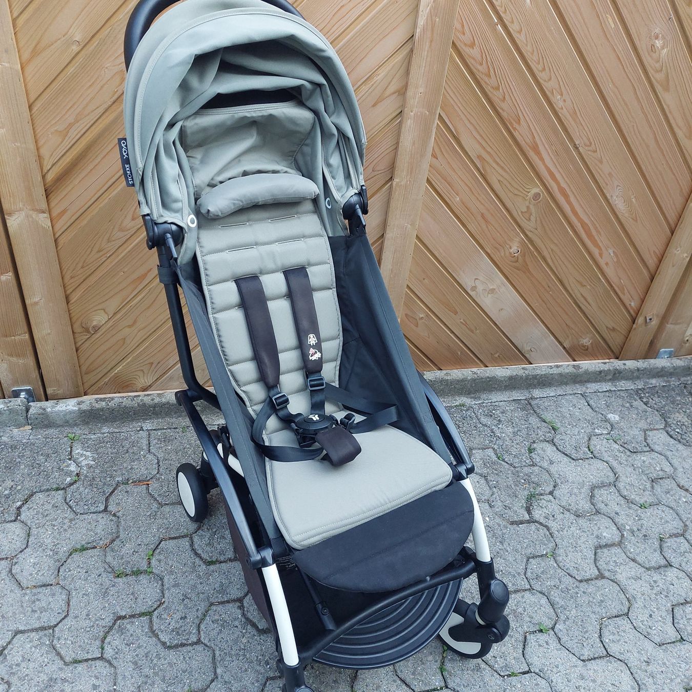 Babyzen Poussette: Buggy Babyzen Yoyo2 Oliv – D'occasion à Belp par masterdriftking 5
