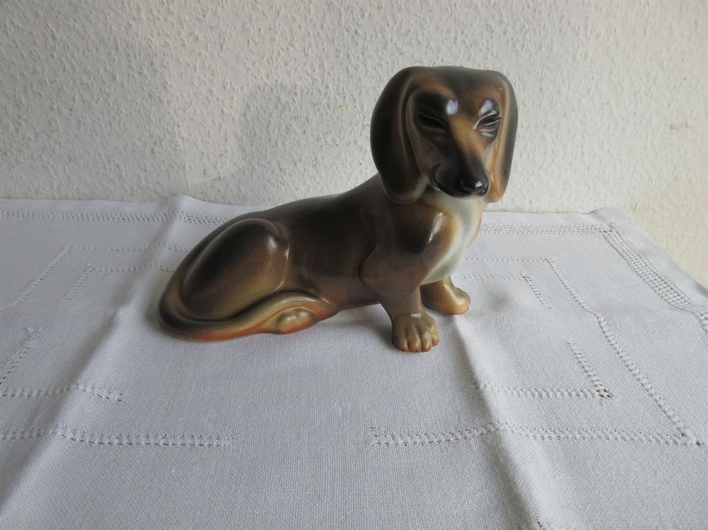 Produktbild von Generisch Keramik Dackel Deko, Weihnachts-Dackelfigur
