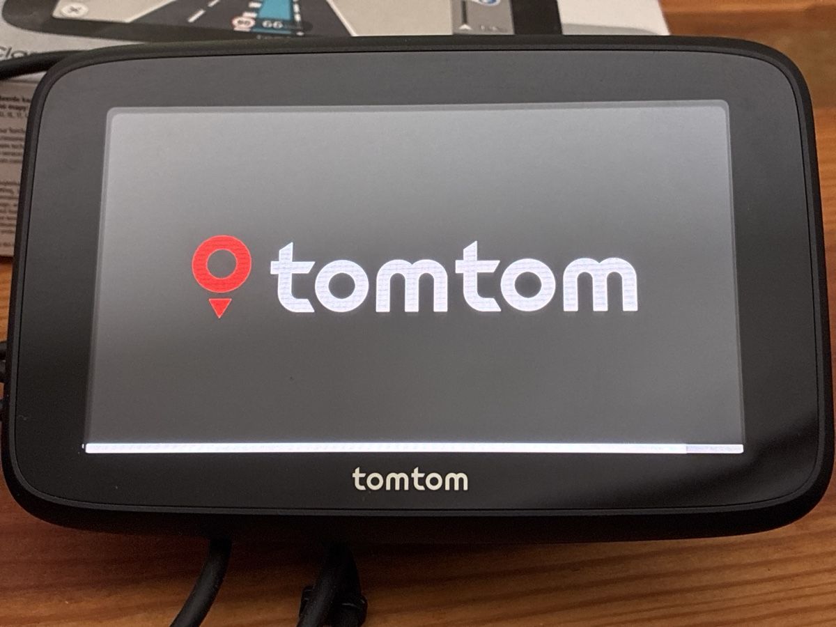 Tomtom Navigationsgeräte: TomTom GO Classic 2nd Generation Navigationsgerät – Gebraucht aus Ebikon von ebikon81