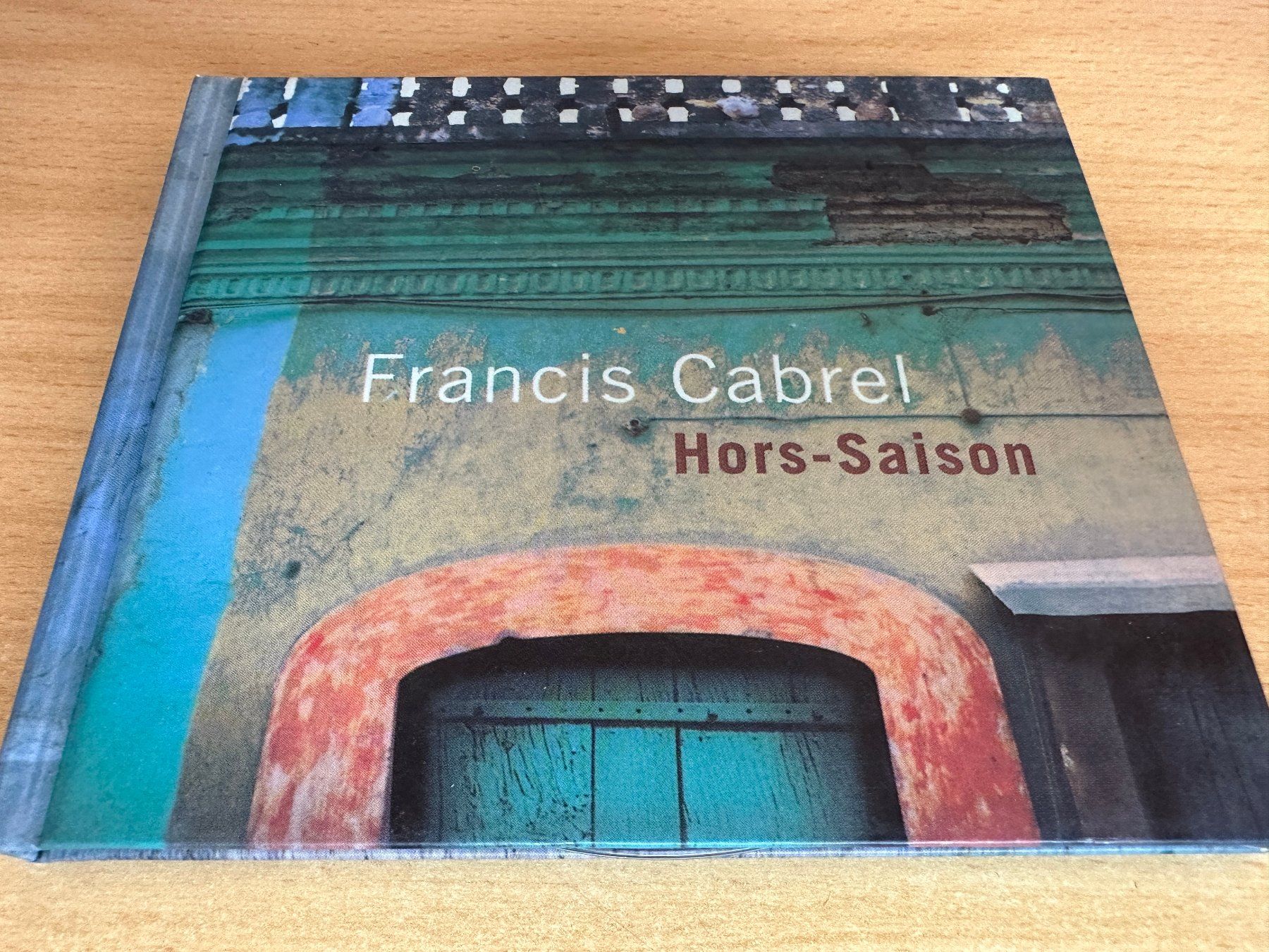 CD: Francis Cabrel – Hors-Saison – Usato da Rikon im Tösstal venduto da Alpenmutz