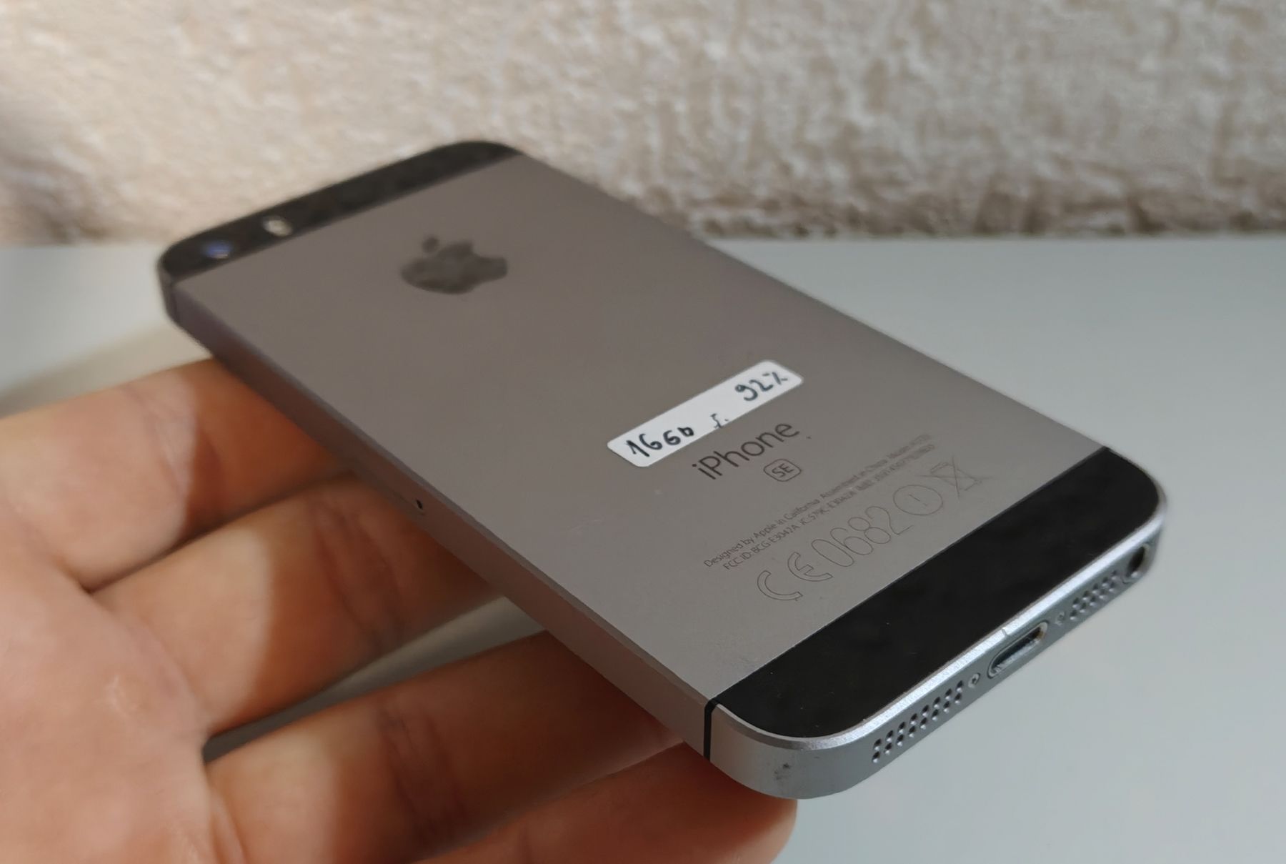 Apple Telefoni cellulari / Smartphones: iPhone SE 16GB – Usato da Ehrendingen venduto da Rocky985 3