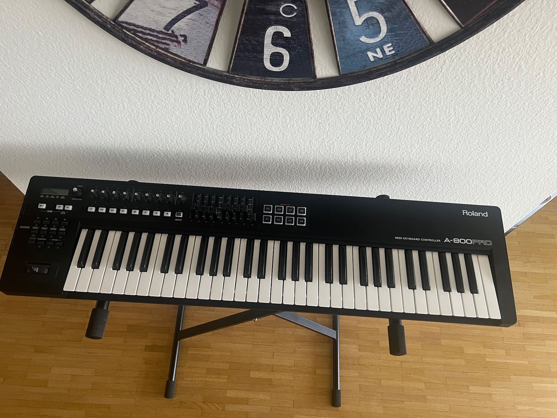 Roland Strumenti musicali: ROLAND A-800PRO MIDI Keyboard Controller – Usato da Aarau venduto da .Kosta. 4