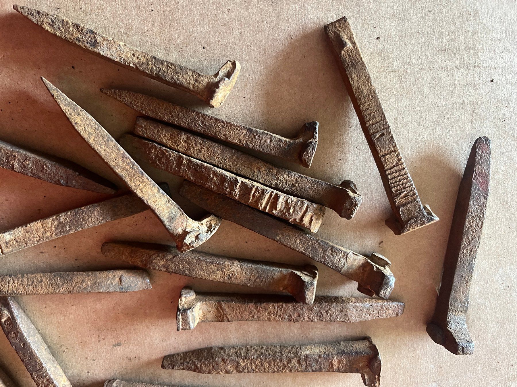 Tous les outils: Nägel Eisennägel geschmiedet – D'occasion à Unterkulm par Fabulirius 4