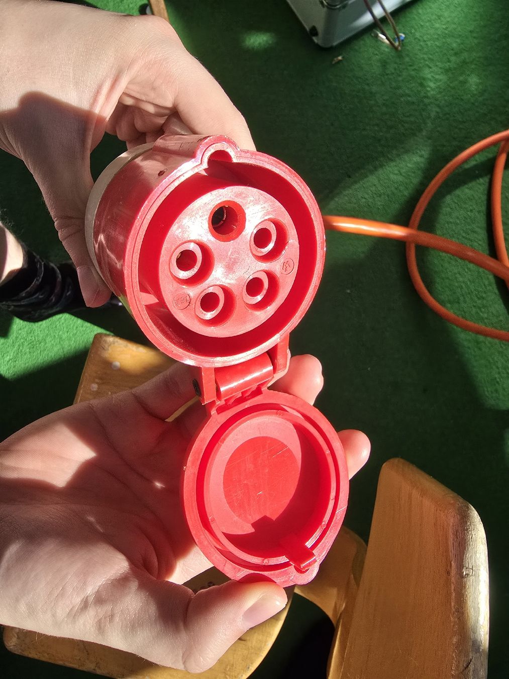 Stecker: 7m Strom Kabel mit Stecker – Gebraucht aus Zürich von metheny 3