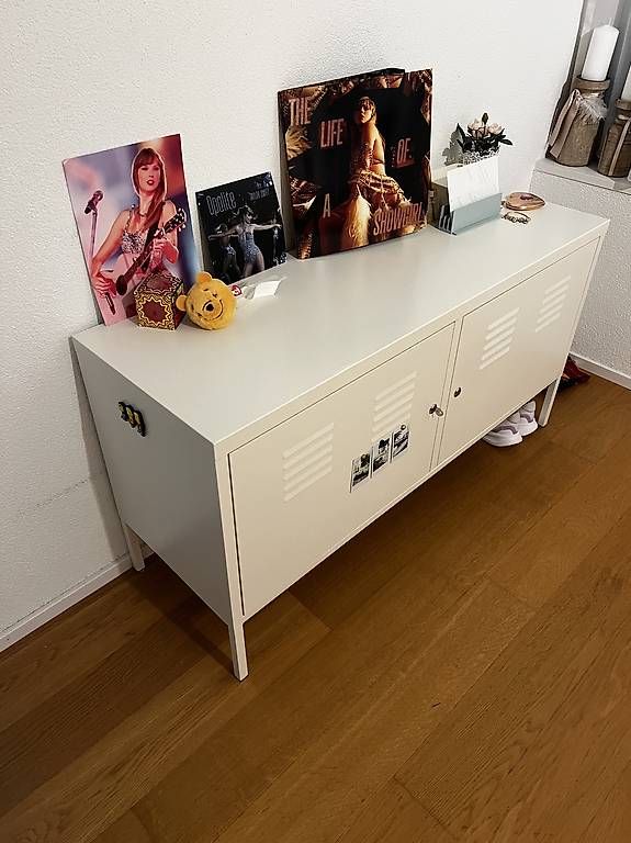 Ikea Meubles TV: Ikea Sideboard/TV Möbel – D'occasion à Schwyz par sdesiree 1