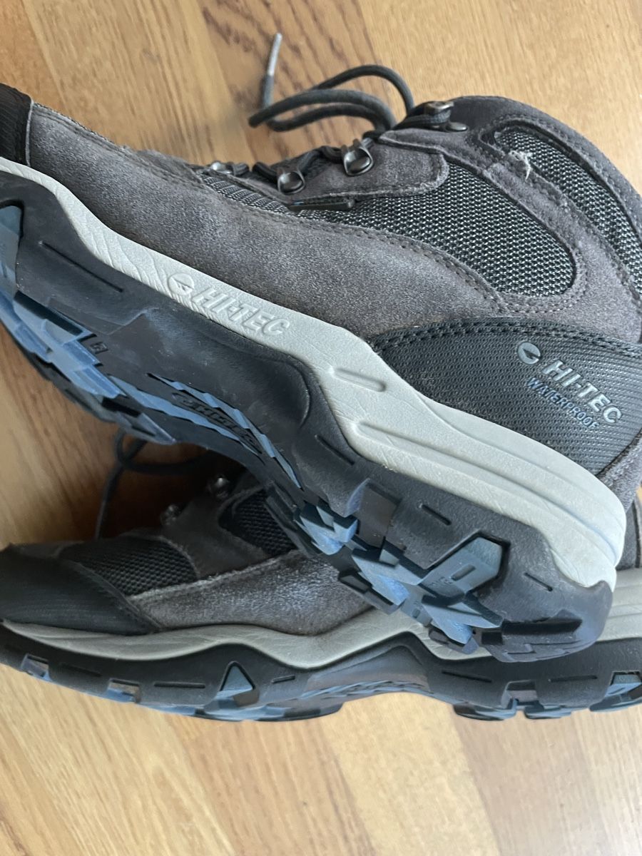 Hi-Tec Chaussures hommes: Wanderschuhe Gr.41 NEU Hitech – Neuf (Voir description) à Baar par Vili7 2
