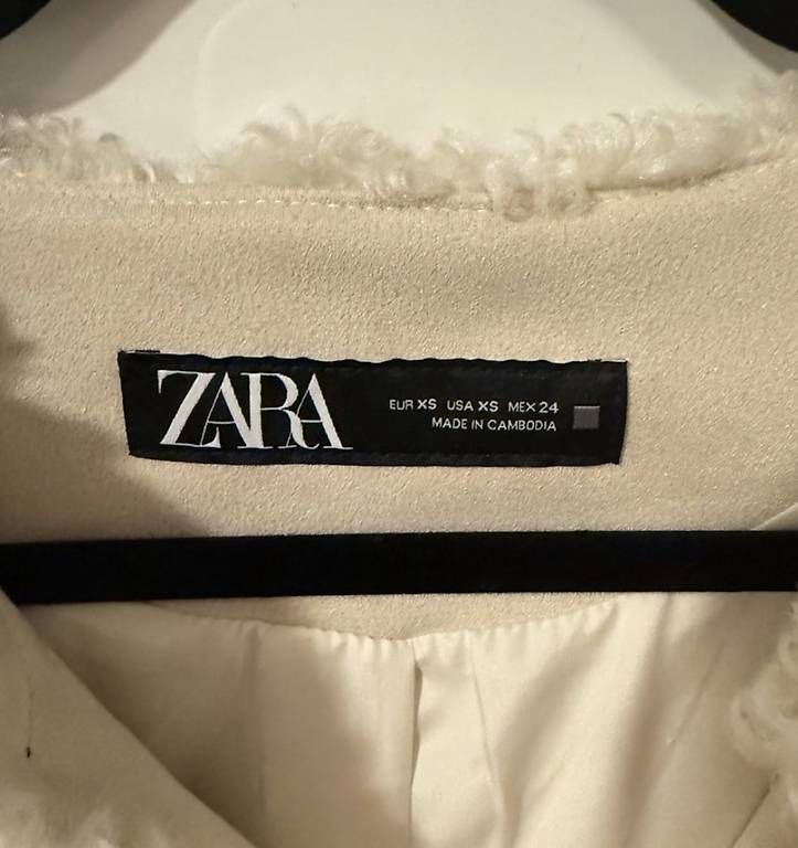 Vestes: Zara Teddybär Jacke  – D'occasion à Uerikon par Vanessita07 2