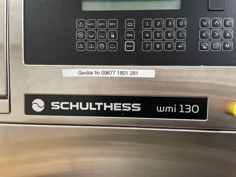 Schulthess Lavatrici: Industriewaschmaschine – Usato da LUZERN venduto da inf_vbt7 1