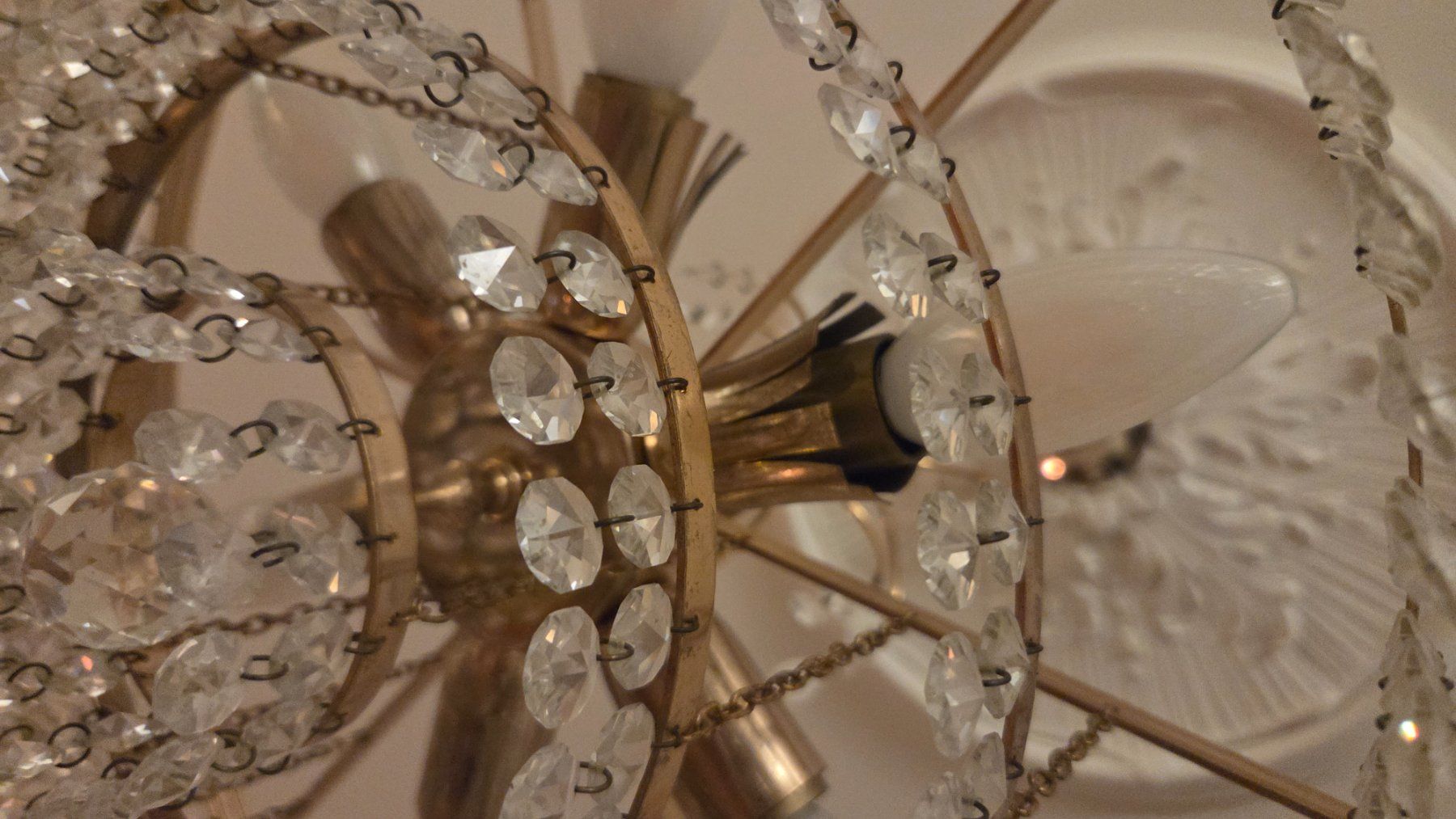 Kronleuchter & Deckenlampen: Mid-Century Kronleuchter – Gebraucht aus Zürich von Pinalina 5