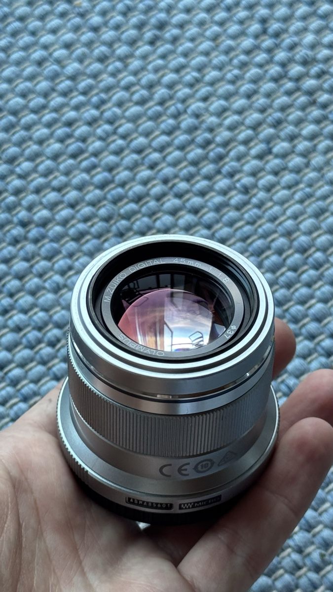 Olympus Obiettivi: Objectif Olympus ED 45mm f/1.8 – Usato da Fully venduto da Erwanrem 1